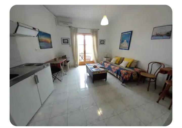 Apartment In Poros Poros Town الغرفة الصورة